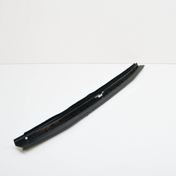 8E0121292AB - AUDI A4 B7 Radiator Lower Air Guide 8E0121292AB ORIGINAL