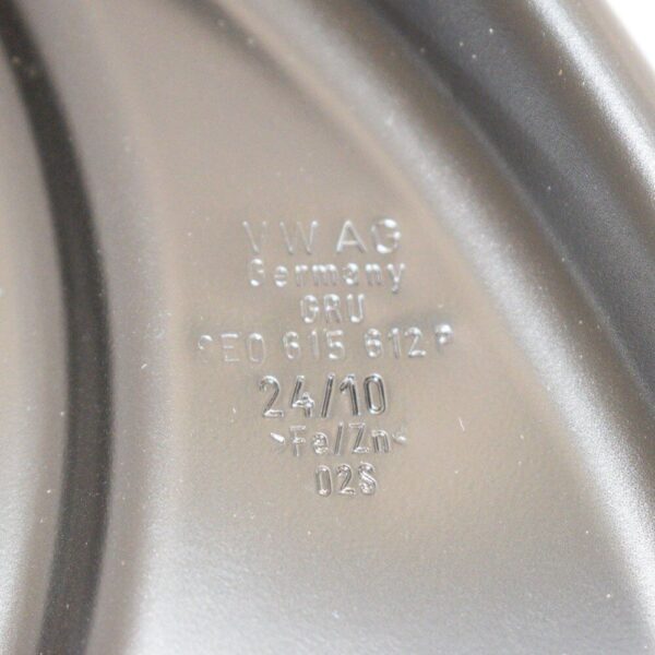 8E0615612P - Audi A4 B7 Rear Right Brake Disc Guard 8E0615612P GENUINE NEW
