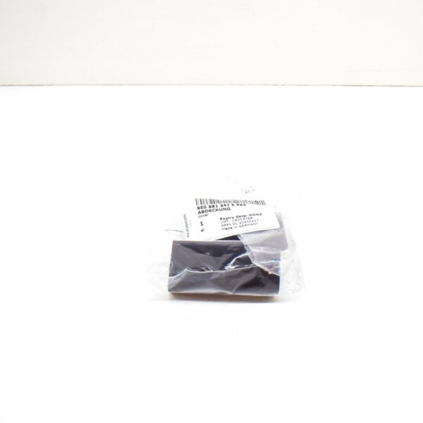 8E0881347E9B9 - NEW VW BEETLE A5 FRONT LEFT OUTER SEAT TRACK COVER 8E0881347E9B9 ORIGINAL