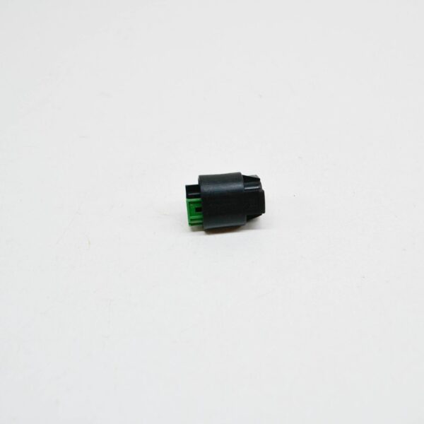 8E0973202 - NEW AUDI A1 MK1 FLAT CONTACT HOUSING 2 PIN BLACK 8E0973202 ORIGINAL
