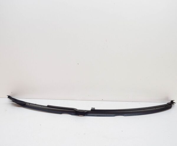 8E1819403A01C - NEW AUDI A4 B7 WINDSHIELD COWL COVER WATER DEFLECTOR LHD 8E1819403A01C ORIGINAL