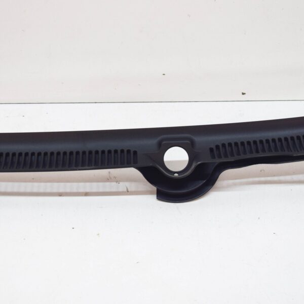 8E1819403A01C - NEW AUDI A4 B7 WINDSHIELD COWL COVER WATER DEFLECTOR LHD 8E1819403A01C ORIGINAL