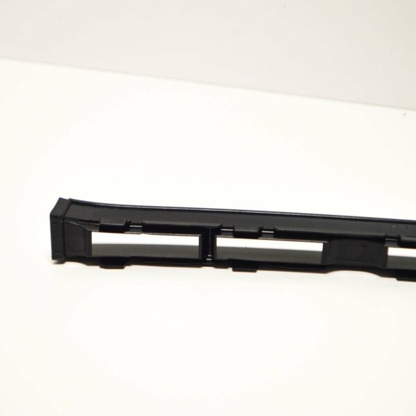 8J0807697F - NEW AUDI TT 8J FRONT BUMPER LOWER CENTER GRILLE 8J0807697F