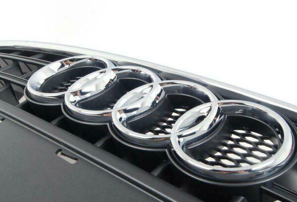8J0853651A1QP - NEW AUDI TT 8J RADIATOR GRILLE 8J0853651A1QP