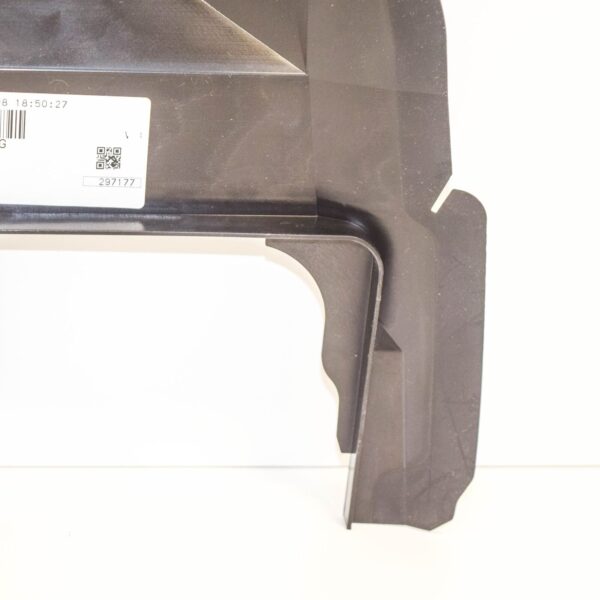 8K0121284G - NEW AUDI A4 B8 RIGHT AIR GUIDE 8K0121284G