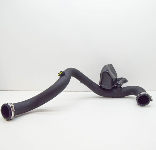 8K0145673AC - NEW AUDI A4 B8 LEFT CHARGE AIR COOLER PRESSURE HOSE 8K0145673AC ORIGINAL