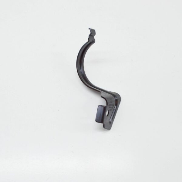 8K0145879B - NEW AUDI A4 AVANT B8 REAR AUXILIARY WATER PUMP BRACKET 8K0145879B ORIGINAL