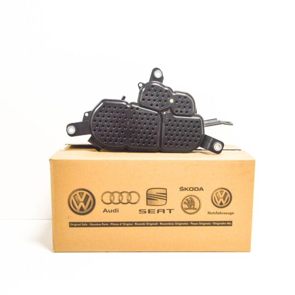 8K0201801C - NEW AUDI Q5 8R ACTIVATED CHARCOAL CONTAINER 8K0201801C ORIGINAL