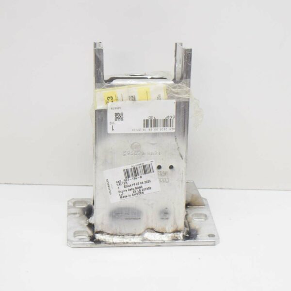 8K0807134D - NEW AUDI A4 B8 FRONT RIGHT CRASH BAR BRACKET CARRIER 8K0807134D