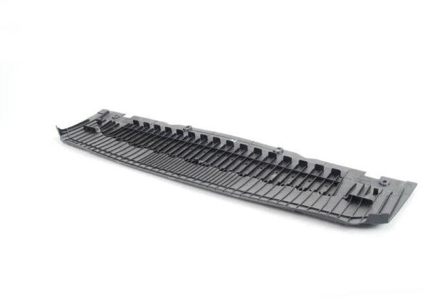 8K0807611B - NEW AUDI A4 B8 13-16 FRONT BUMPER PROTECTION PLATE TRIM 8K0807611B