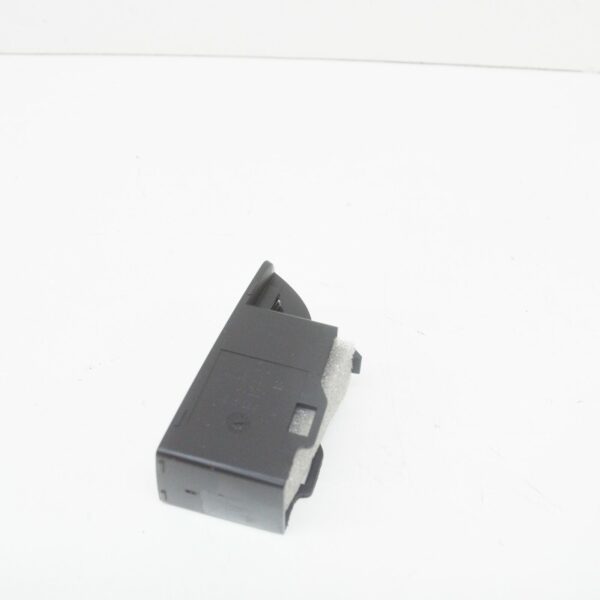 8K1858323 - AUDI A4 B8 Centre Console Coin Holder Insert LHD 8K1858323V10 ORIGINAL
