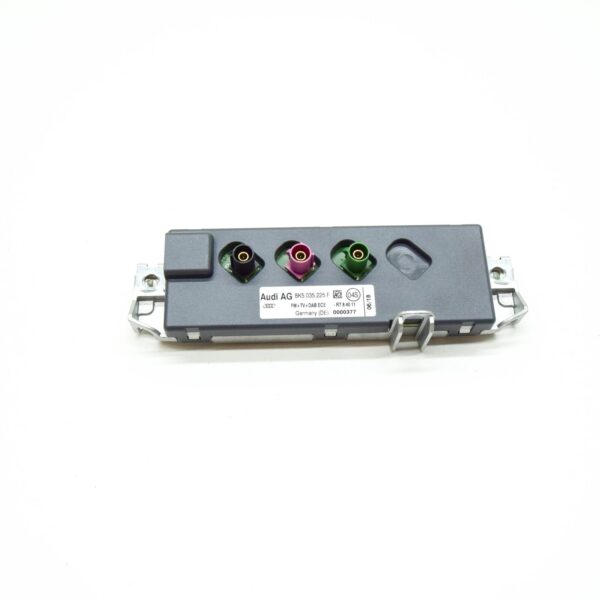 8K5035225F - NEW AUDI A4 B8 ANTENNA AMPLIFIER 8K5035225F ORIGINAL
