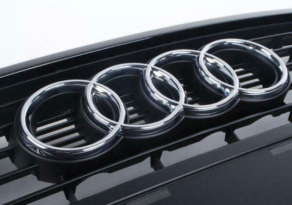 8P0853651PVMZ - NEW AUDI A3 8P RADIATOR GRILLE 8P0853651PVMZ