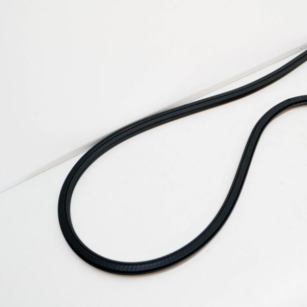 8P4827705E - NEW AUDI A3 8P REAR LID RUBBER SEAL 8P4827705E
