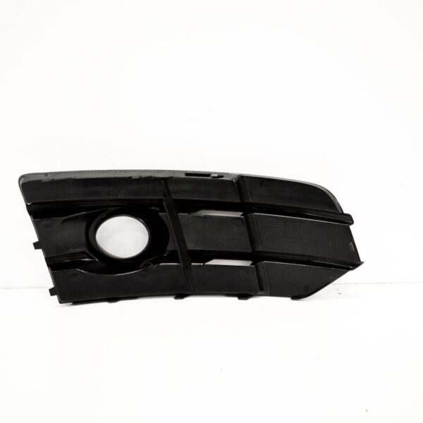 8R0807681G01C - NEW AUDI Q5 8R FRONT RIGHT FOG LIGHT GRILLE 8R0807681G01C
