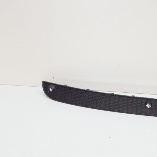 8R0807823G - NEW AUDI Q5 8R REAR BUMPER CENTER LOWER GRILLE 8R0807823G 2014