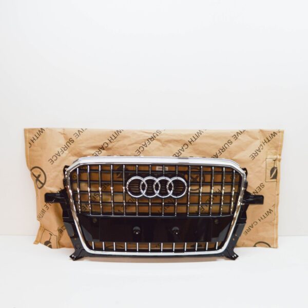 8R0853651ACT94 - NEW AUDI Q5 8R RADIATOR GRILLE 8R0853651ACT94 ORIGINAL