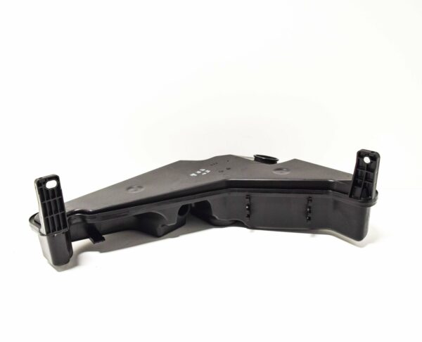 8R0955453D - NEW AUDI Q5 8R WASHER BOTTLE TANK 8R0955453D