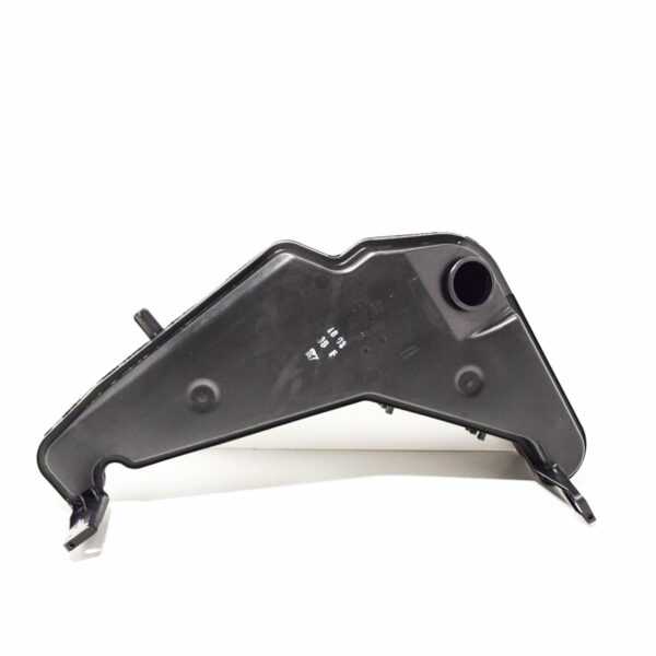 8R0955453D - NEW AUDI Q5 8R WASHER BOTTLE TANK 8R0955453D