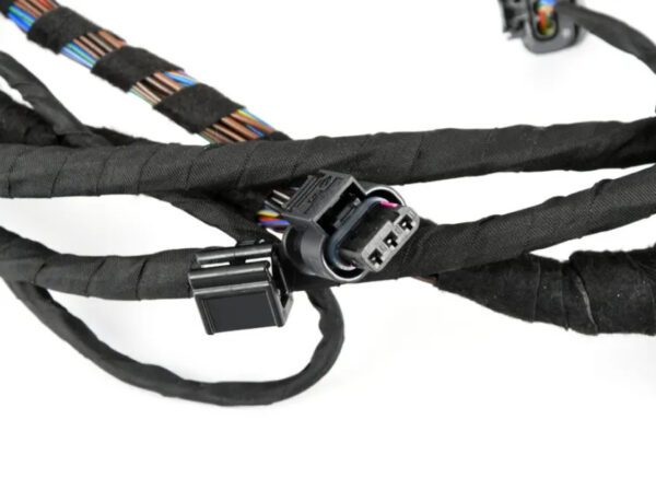 8R0971104CJ - NEW AUDI Q5 8R REAR BUMPER PARKING AID WIRING HARNESS 8R0971104CJ ORIGINAL