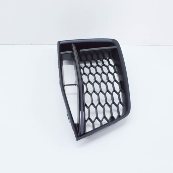 8S0807682BT94 - NEW AUDI TT FV 8S FRONT RIGHT AIR GUIDE GRILLE 8S0807682BT94 ORIGINAL