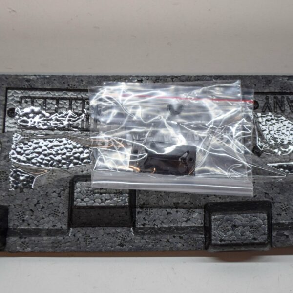 8S0807959 - NEW AUDI TT RS MK2 FRONT BUMPER FOAM FILLER PIECE CENTER 8S0807959 ORIGINAL