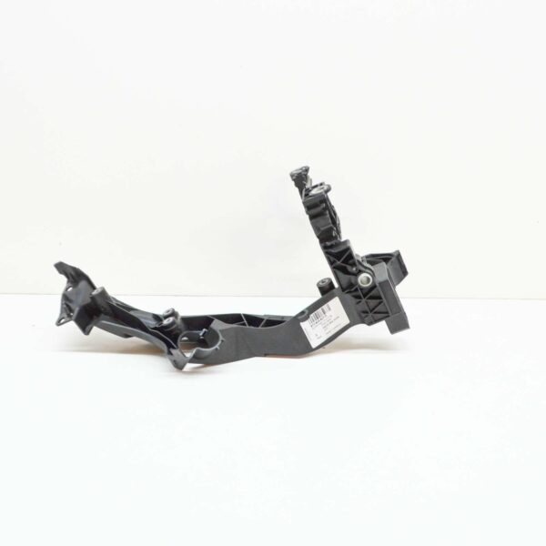 8T0805607D - NEW AUDI A5 8T LEFT HEADLIGHT BRACKET 8T0805607D