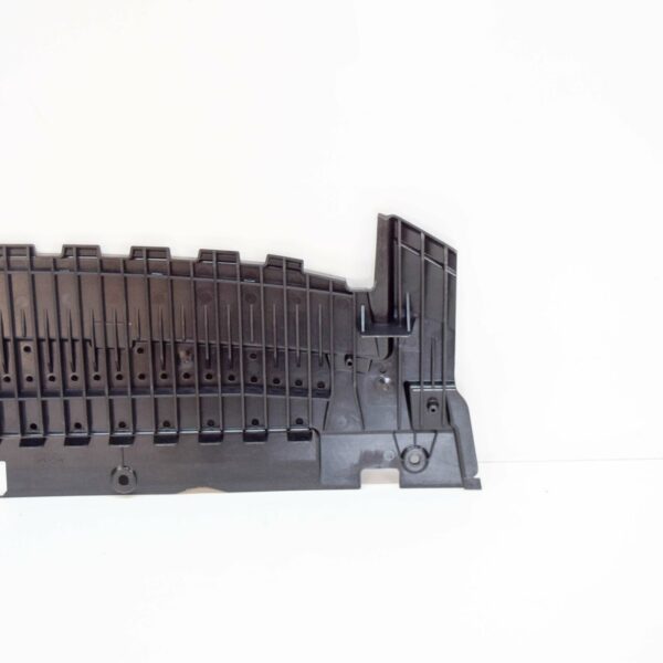8T0807611C - NEW AUDI A5 8T3 FRONT BUMPER LOWER CENTRE CLOSING ELEMENT 8T0807611C