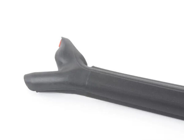 8T0845354E - NEW AUDI A5 SPORTBACK 8T FRONT RIGHT INNER DOOR SEAL RUBBER 8T0845354E ORIGINAL