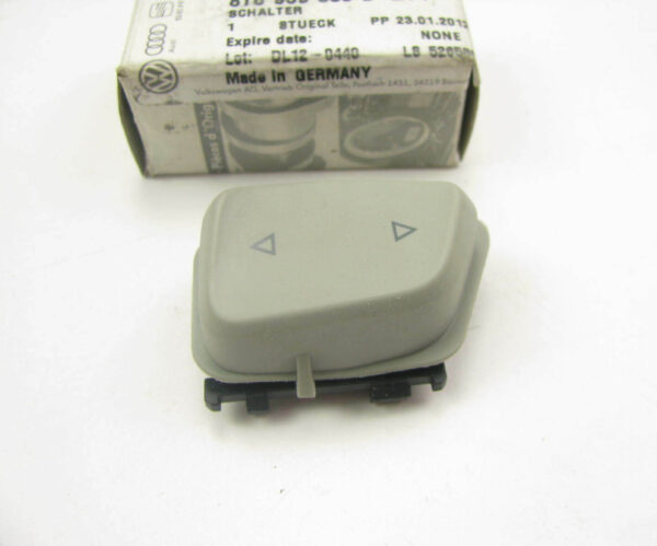 8T0959665B - AUDI A5 Sportback 8T Left Seat Track Memory Switch 8T0959665BDT4 ORIGINAL