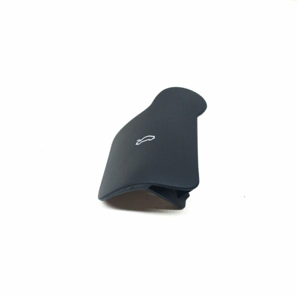 8T1823533C4PK - NEW AUDI A3 8V BONNET RELEASE HANDLE LHD 8T1823533C4PK ORIGINAL