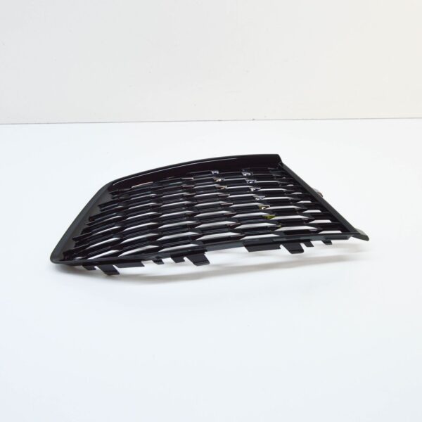 8U0807681M - AUDI RS Q3 8U Front Left Air Guide Grille 8U0807681MT94 ORIGINAL