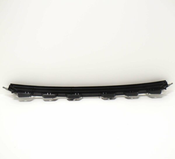 8U0807683FSP9 - NEW AUDI Q3 8U FRONT BUMPER CENTER LOWER GRILLE 8U0807683FSP9 2014