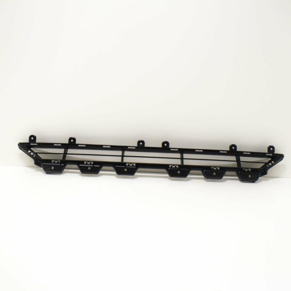 8U0807683FSP9 - NEW AUDI Q3 8U FRONT BUMPER CENTER LOWER GRILLE 8U0807683FSP9 2014