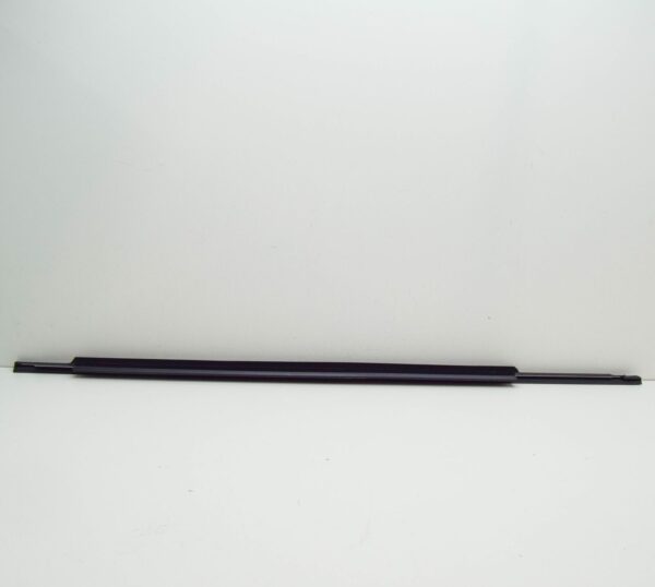 8U0837477 - NEW AUDI Q3 8U FRONT LEFT OUTER DOOR WINDOW APERTURE SEAL 8U0837477 ORIGINAL