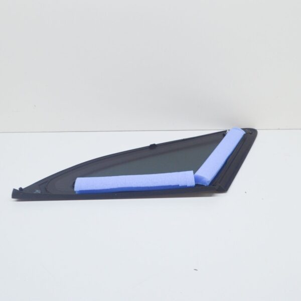 8U0845300BNVB - NEW AUDI Q3 8U REAR RIGHT DOOR SIDE WINDOW QUARTER GLASS 8U0845300BNVB ORIGINAL