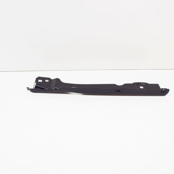 8V0821467E - NEW AUDI A3 8V FRONT LEFT FENDER BRACKET 8V0821467E ORIGINAL
