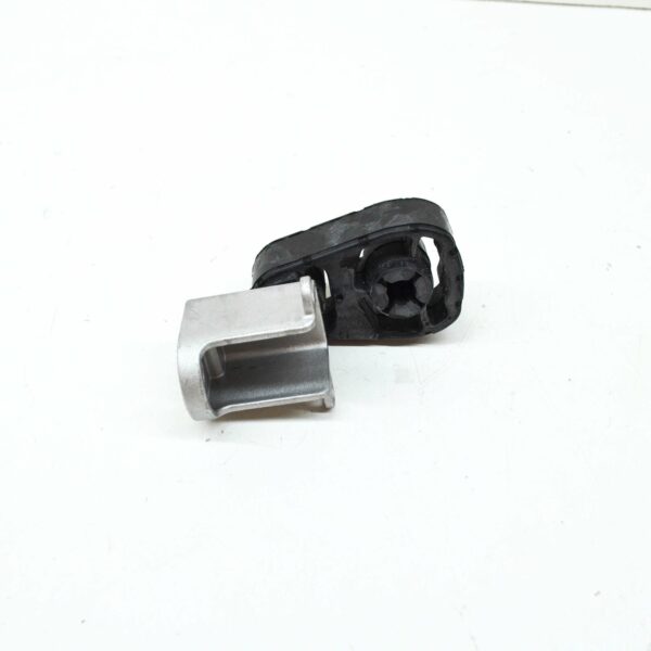 8W0253144M - NEW AUDI A4 AVANT B9 REAR EXHAUST HANGER BRACKET 8W0253144M