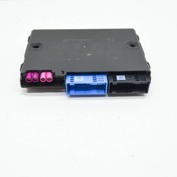8W8907468F - NEW AUDI A4 AVANT B9 GATEWAY CONTROL UNIT 8W8907468F ORIGINAL