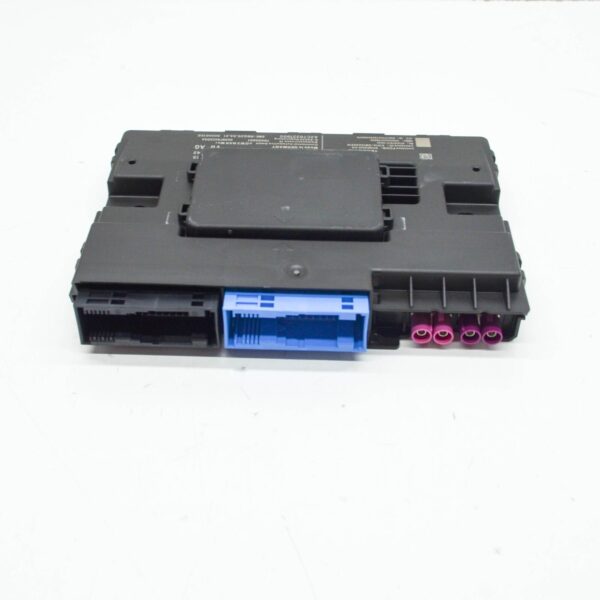 8W8907468F - NEW AUDI A4 AVANT B9 GATEWAY CONTROL UNIT 8W8907468F ORIGINAL