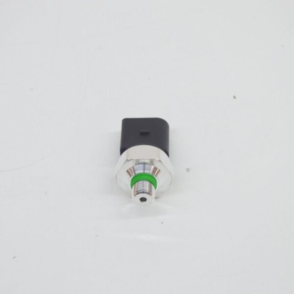 9P1906278A - PORSCHE 911 991.2 Front Axle Differential Pressure Sensor 9P1906278A ORIGINAL