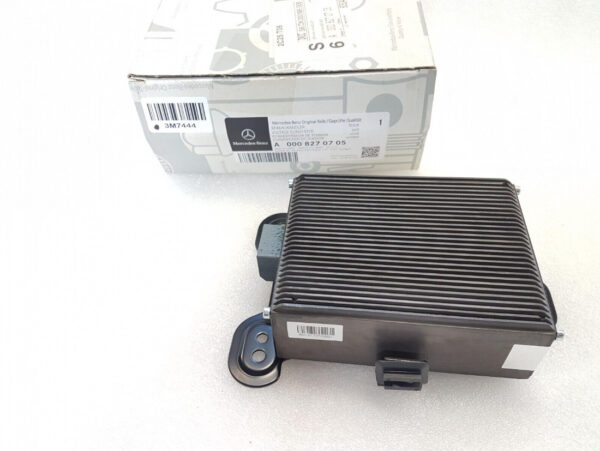 A0008270705 - NEW MERCEDES-BENZ C W205 VOLTAGE CONVERTER A0008270705 ORIGINAL