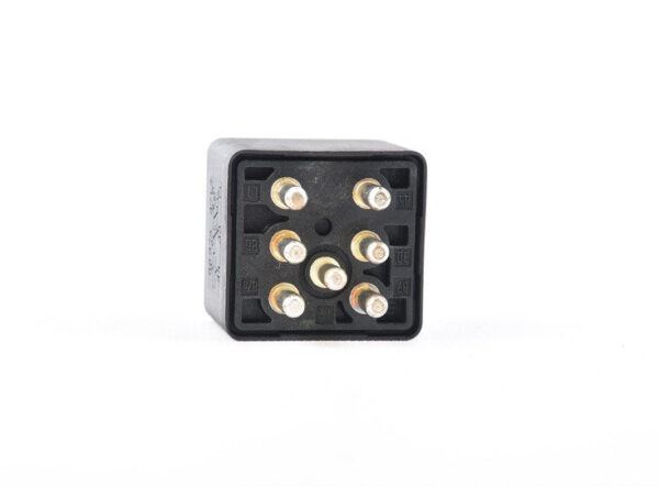 A0015427019 - Mercedes-Benz E-Class W124 ABS Relay A0015427019 ORIGINAL