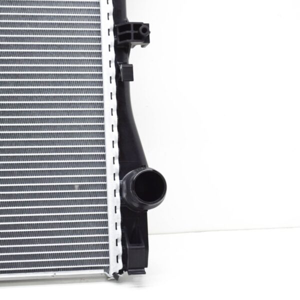 A0995002203 - NEW MERCEDES-BENZ C W205 ENGINE COOLANT RADIATOR A0995002203 ORIGINAL