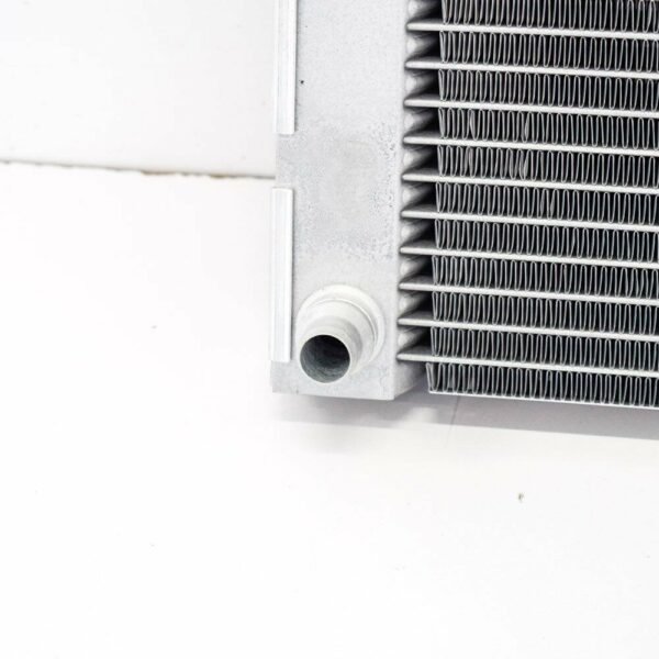 A0995004003 - NEW MERCEDES-BENZ S ADDITIONAL WATER COOLER RADIATOR W222 S63 AMG A0995004003