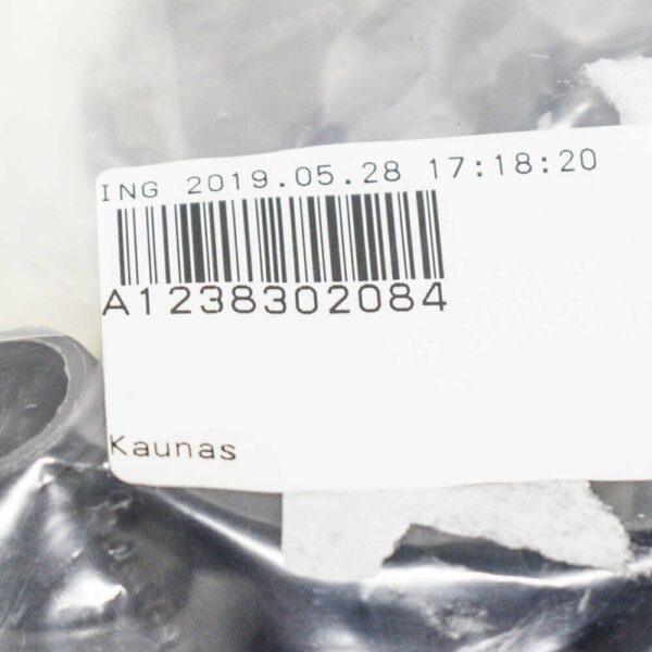A1238302084 - NEW MERCEDES-BENZ SALOON W123 HEATER CONTROL VALVE A1238302084 ORIGINAL