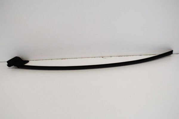 A1246700538 - Mercedes Benz E W124 Rear Left Window Weather Strip A1246700538 GENUINE NEW
