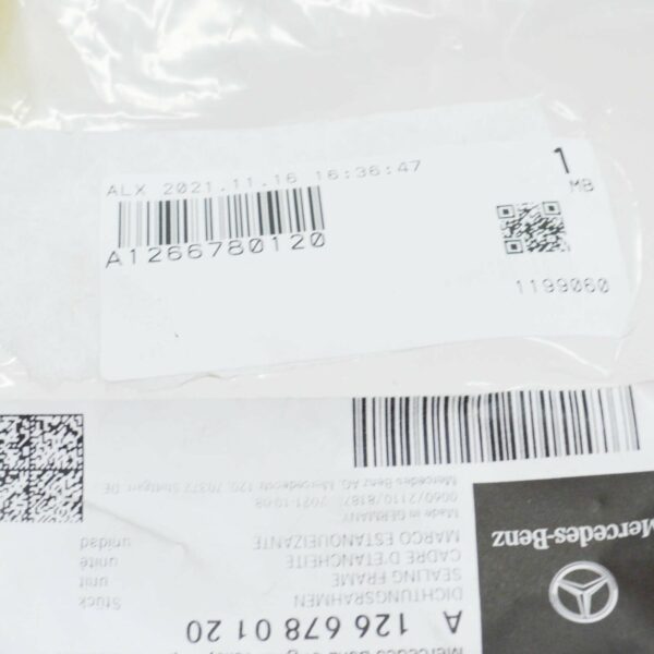 A1266780120 - NEW MERCEDES-BENZ S W126 REAR WINDOW SEALING FRAME A1266780120 ORIGINAL