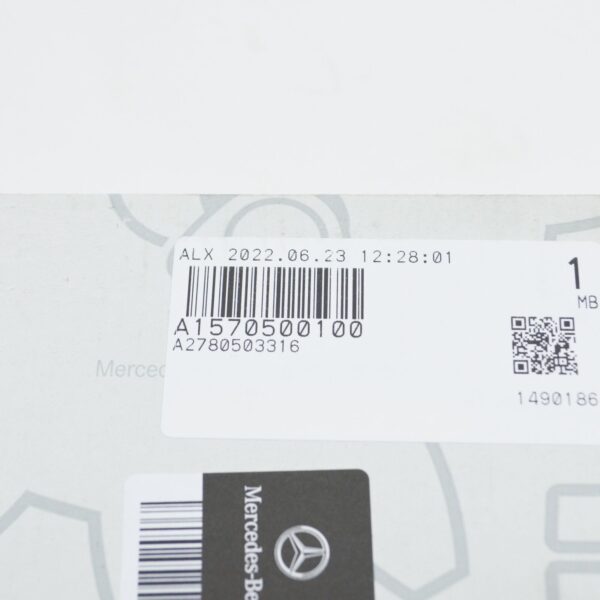 A1570500100 - NEW MERCEDES-BENZ ML W166 LEFT CHAIN SLIDING RAIL A1570500100 ORIGINAL