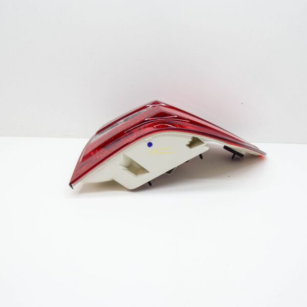 A1649061000 - NEW MERCEDES-BENZ ML W164 REAR RIGHT TAILLIGHT A1649061000 ORIGINAL